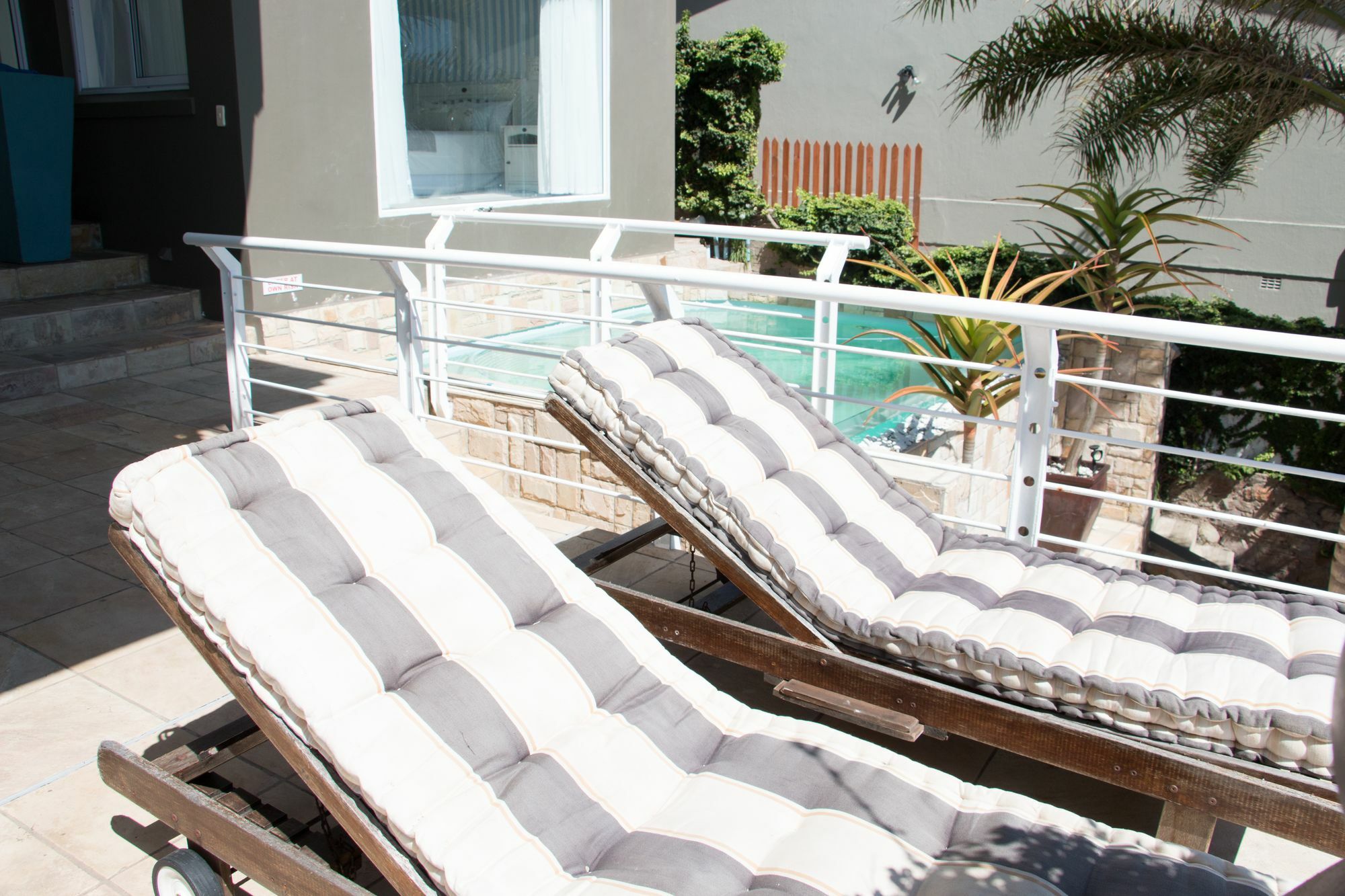 4 On Montagu Accommodation Mossel Bay Eksteriør billede