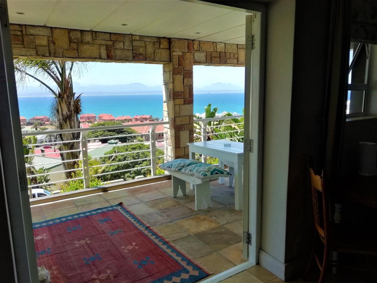 4 On Montagu Accommodation Mossel Bay Eksteriør billede
