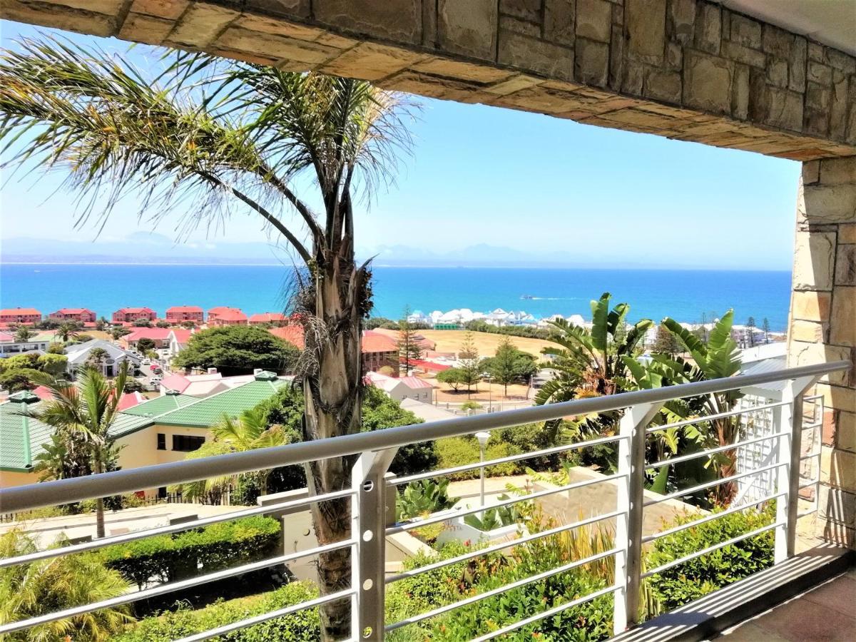 4 On Montagu Accommodation Mossel Bay Eksteriør billede