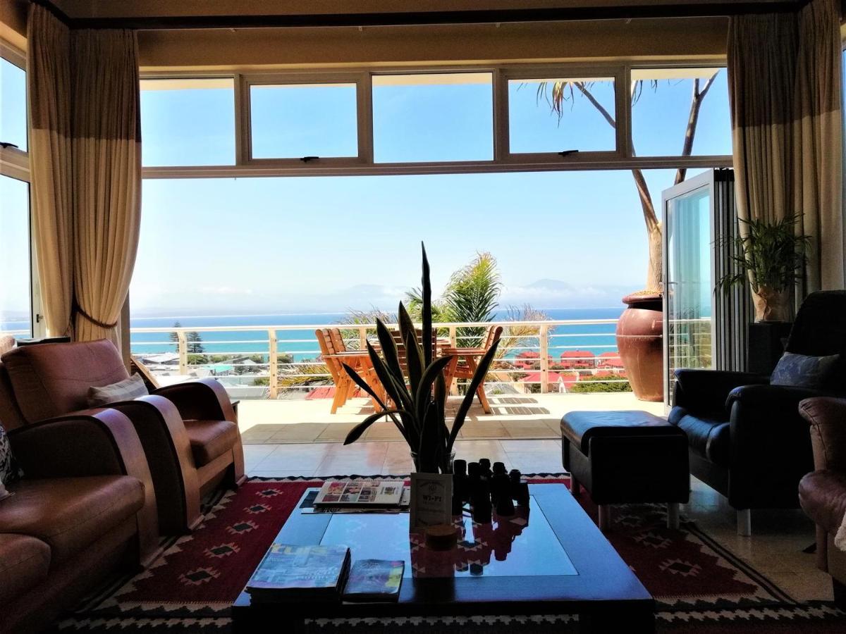 4 On Montagu Accommodation Mossel Bay Eksteriør billede